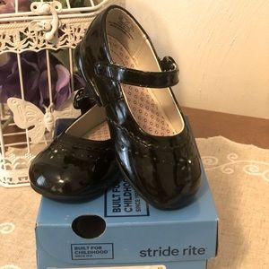 Stride Rite Girls Black Patent Leather Dress Shoes